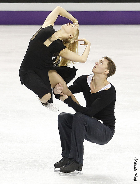 Ekaterina Bobrova & Dmitri Soloviev (RUS) 