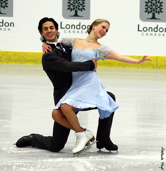 Kaitlyn Weaver & Andrew Poje (CAN)