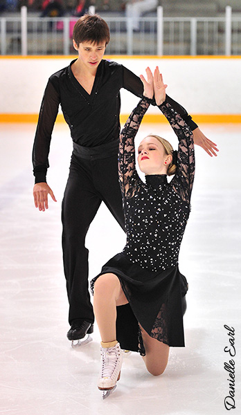 Katie Desveaux & Dmitre Razgulajevs
