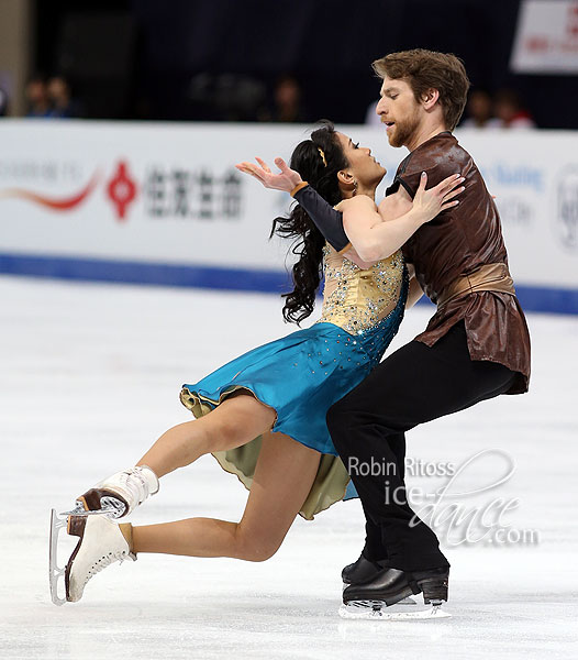 Lynn Kriengkrairut & Logan Giulietti-Schmitt (USA)	