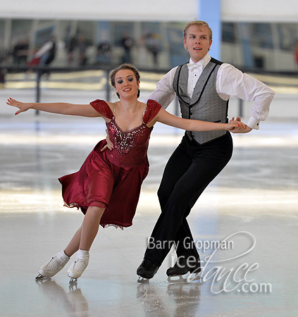 Sarah Vadskjaer-Grapek & Malcolm Jones