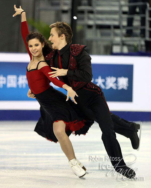 Elena Ilinykh & Ruslan Zhiganshin (RUS)