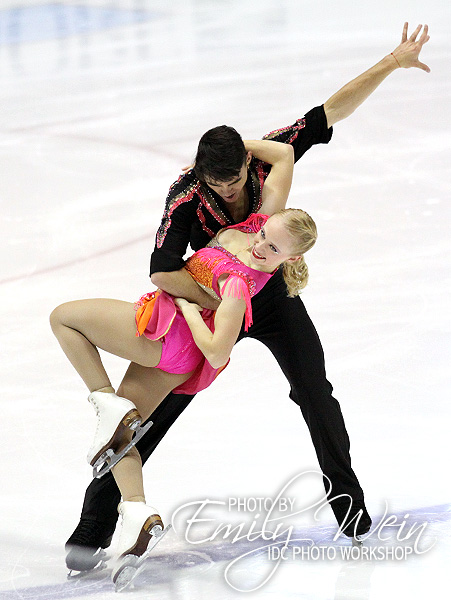 Julia Biechler & Damian Dodge (USA) 