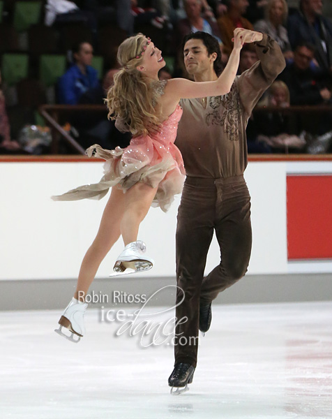 Kaitlyn Weaver & Andrew Poje (CAN)