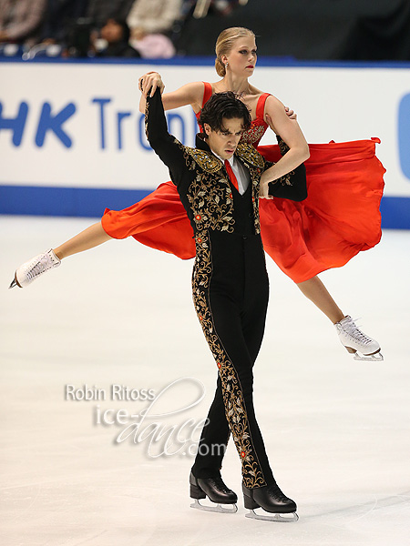 Kaitlyn Weaver & Andrew Poje (CAN)