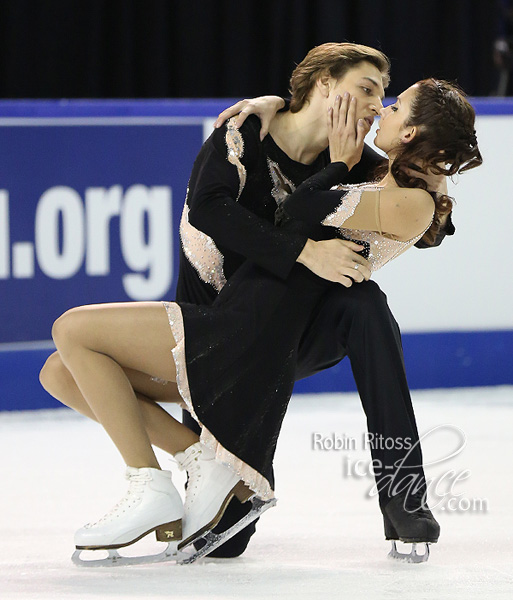Ksenia Monko & Kirill Khaliavin (RUS) 