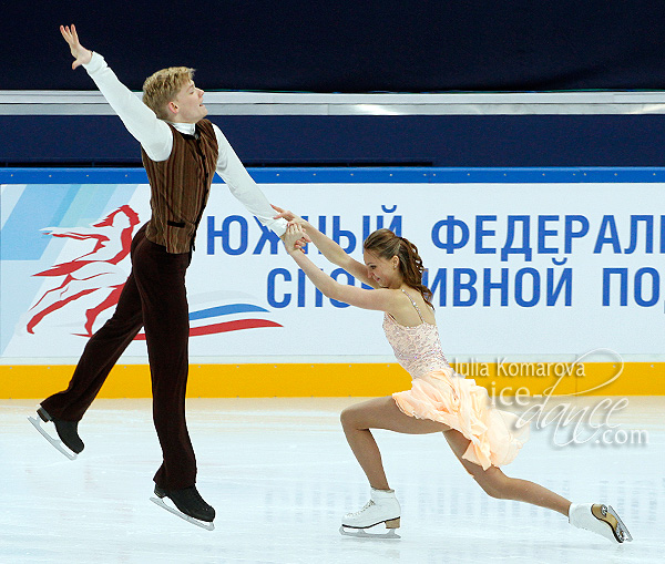 Lyudmila Sosnitskaya & Paul Golovishnikov