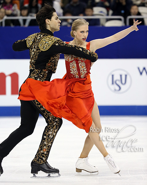 Kaitlyn Weaver & Andrew Poje (CAN)