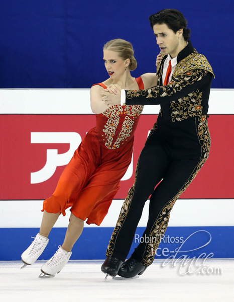 Kaitlyn Weaver & Andrew Poje (CAN)