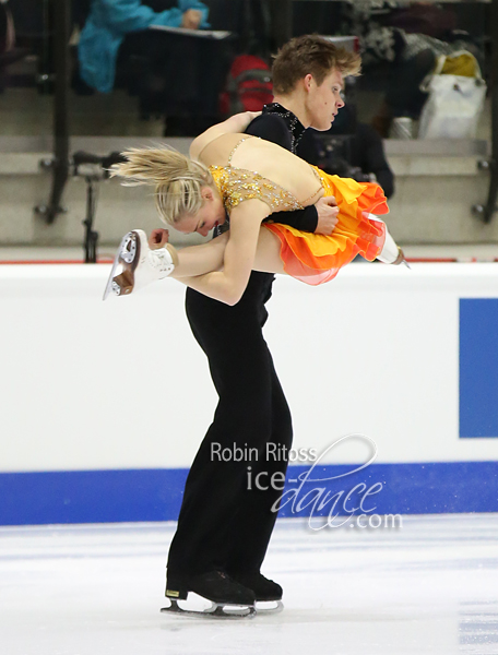 Nicole Kuzmich & Alexandr Sinicyn (CZE)