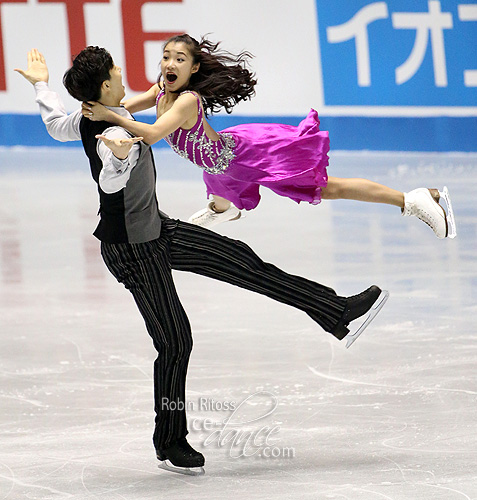Shiyue Wang & Xinyu Liu (CHN)