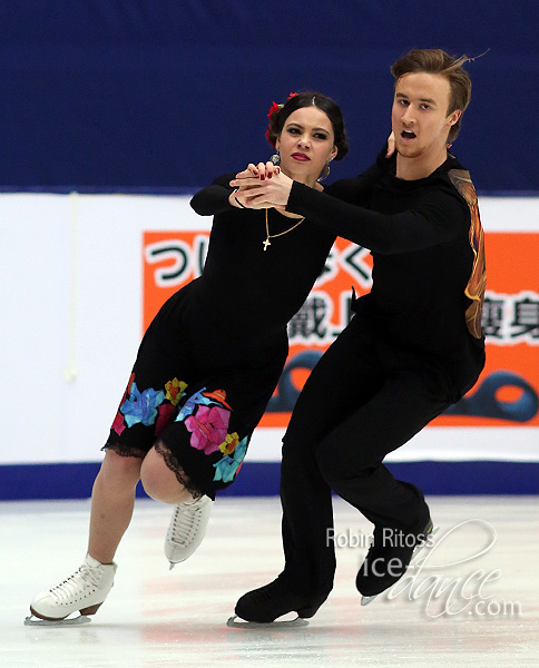 Elena Ilinykh & Ruslan Zhiganshin (RUS)