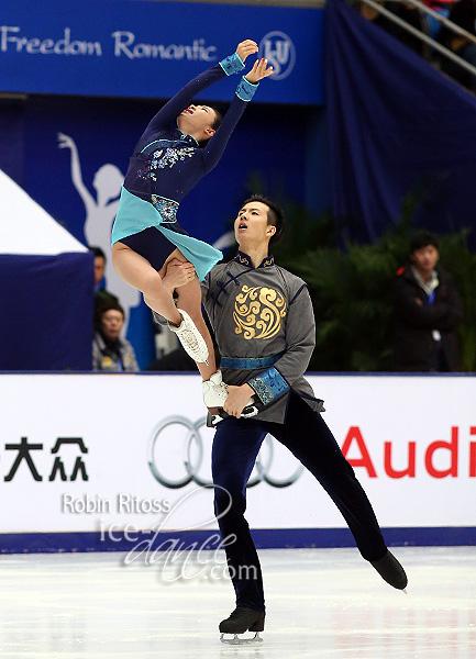 Shiyue Wang & Xinyu Liu (CHN)