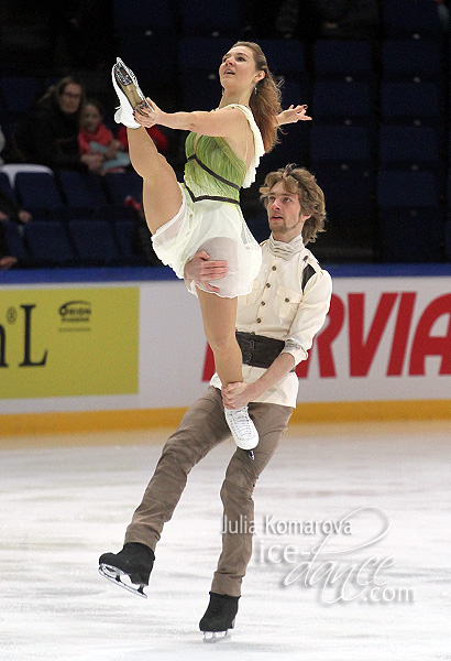 Barbora Silna & Juri Kurakin (AUT)
