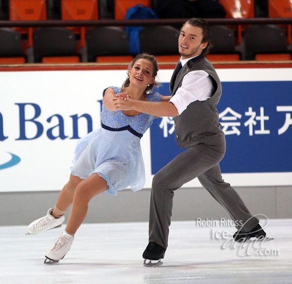 Kavita Lorenz & Panagiotis Polizoiakis (GER)