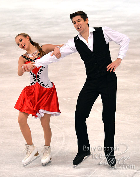Hanna Jakucs & Daniel Illes (HUN)