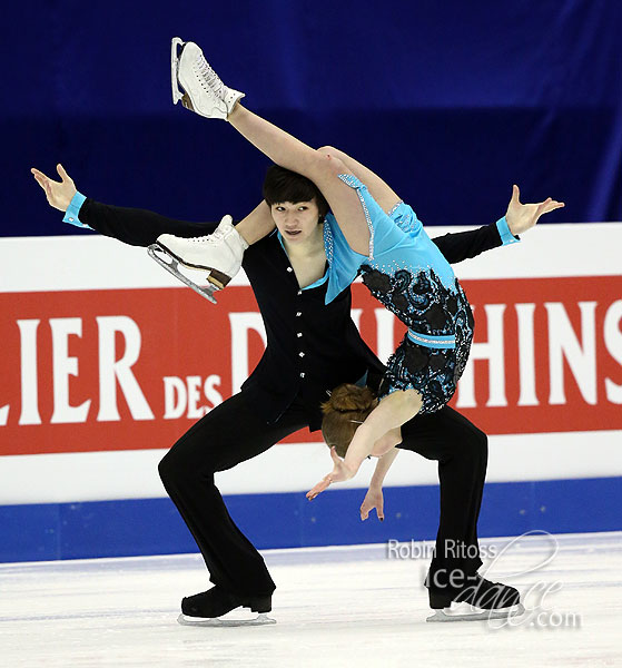Anastasia Khromova & Daryn Zhunussov (KAZ)