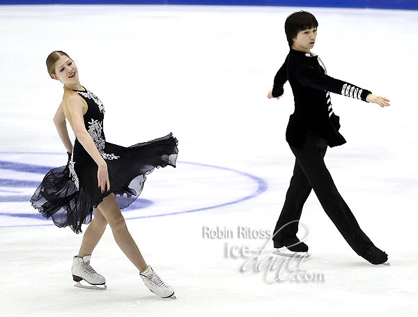 Anastasia Khromova & Daryn Zhunussov (KAZ) 