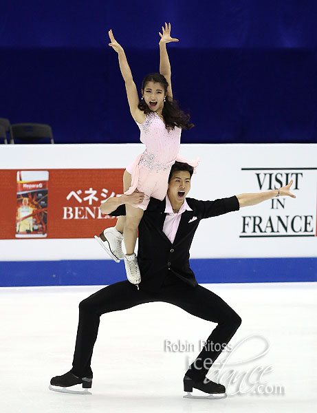 Shiyue Wang & Xinyu Liu (CHN) 