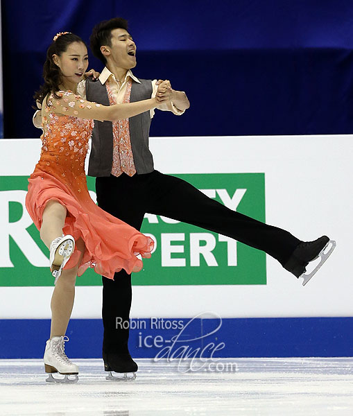 Yiyi Zhang & Nan Wu (CHN)