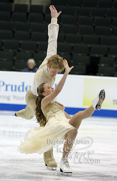 Alina Efimova & Kyle MacMillan