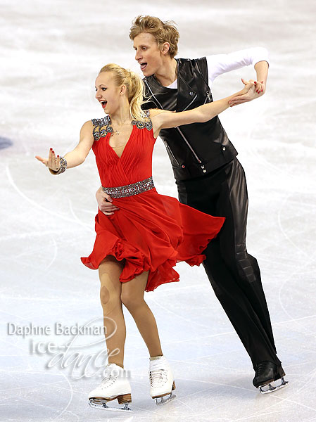 Olga Jakushina & Andrey Nevskiy (LAT) 