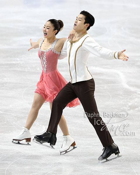 Maia Shibutani & Alex Shibutani (USA) 