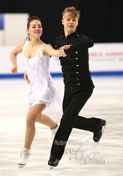 Viktoria Semenjuk & Artur Grudzev (EST)