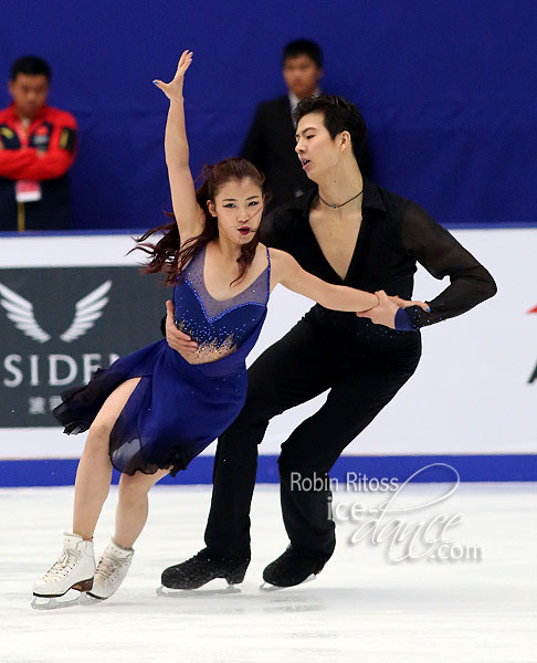 Shiyue Wang & Xinyu Liu (CHN)