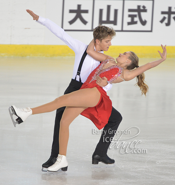 Christina Carreira & Anthony Ponomarenko (USA)