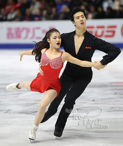 Shiyue Wang & Xinyu Liu (CHN)