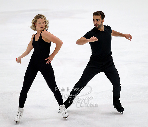 Olivia Smart & Adria Diaz (ESP)