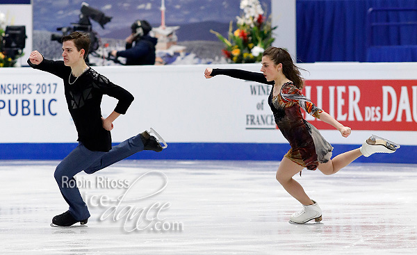 Vavara Ogloblina & Mikhail Zhirnov (AZE)
