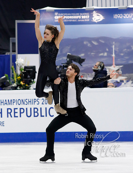 Kavita Lorenz & Joti Polizoakis (GER)