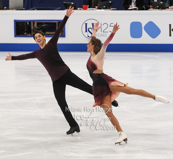 Alisa Agafonova & Alper Ucar (TUR)