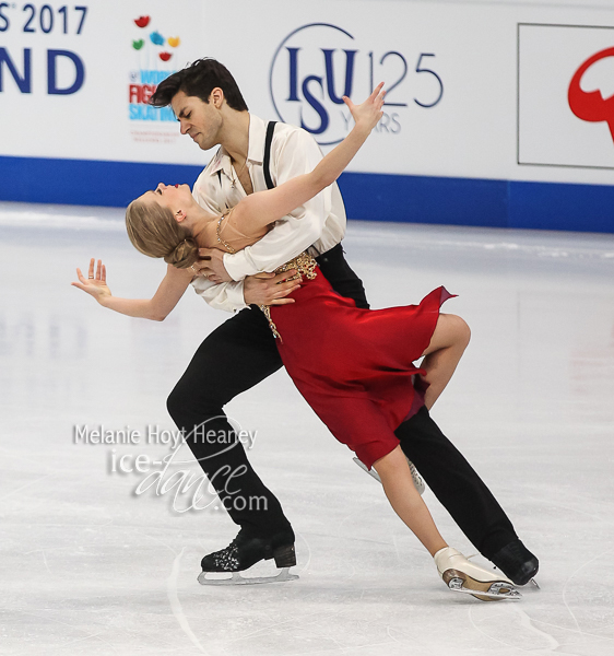 Kaitlyn Weaver & Andrew Poje (CAN)