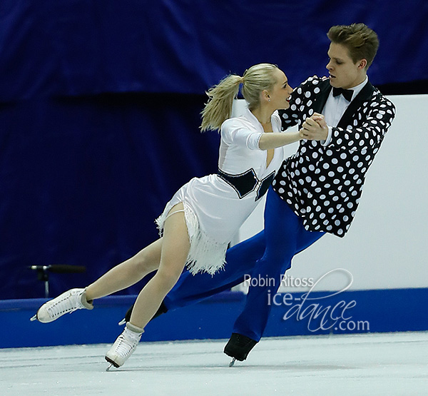 Nicole Kuzmichova & Alexandr Sinicyn (CZE)