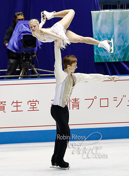 Evgenia Tarasova & Vladimir Morozov (RUS)