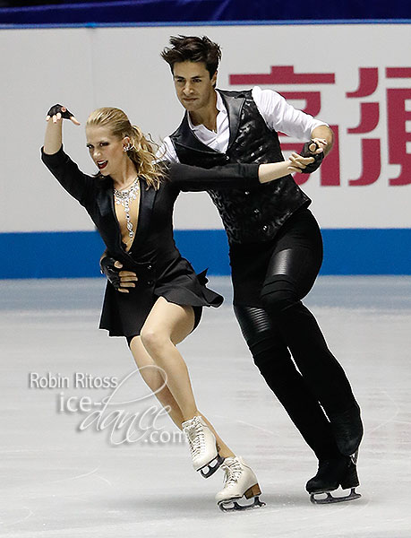 Kaitlyn Weaver & Andrew Poje (CAN)