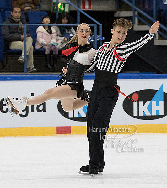 Nicole Kuzmichova & Alexandr Sinicyn (CZE)