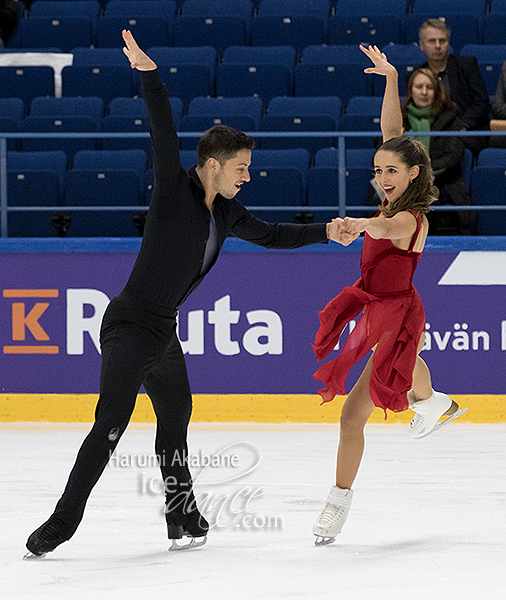 Lilah Fear & Lewis Gibson (GBR)