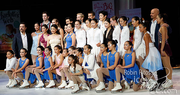 The Cast of Golden Moment