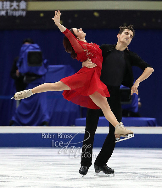 Marie-Jade Lauriault & Romain Le Gac (FRA)