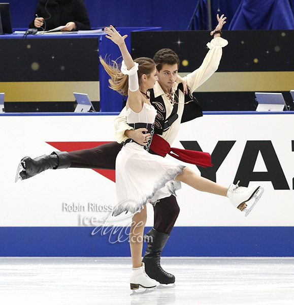 Alexandra Nazarova & Maxim Nikitin (UKR)