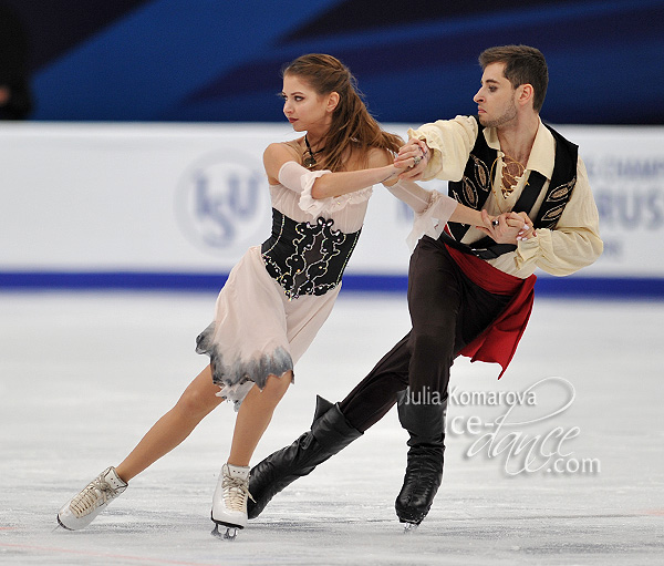 Alexandra Nazarova & Maxim Nikitin (UKR)