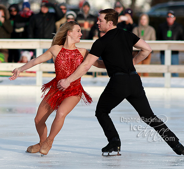 Carly Donowick & Jonathon Hunt