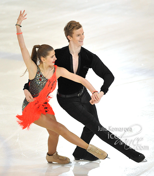 Polina Ivanenko & Daniil Karpov