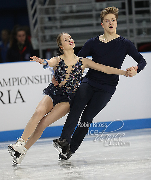 Christina Carreira & Anthony Ponomarenko (USA) 