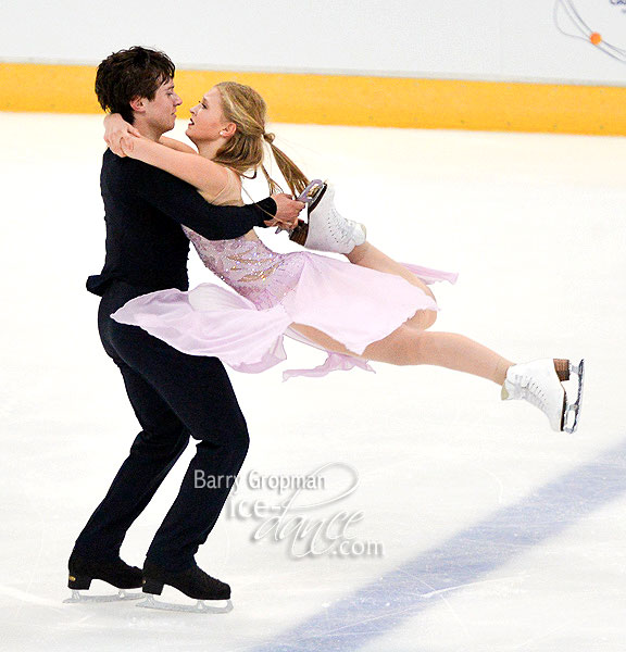 Alicia Fabbri & Paul Ayer (CAN)	