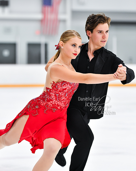 Alicia Fabbri & Paul Ayer